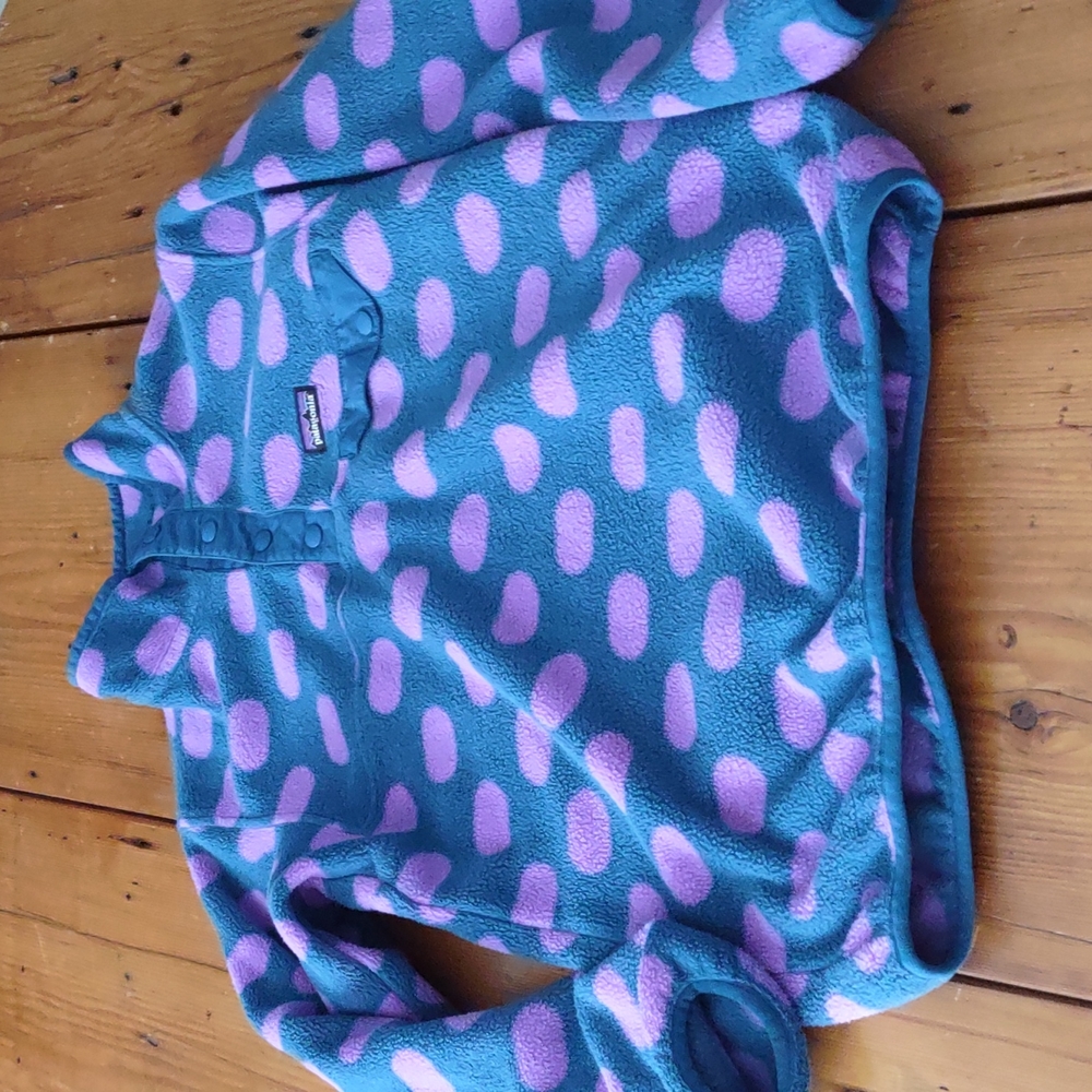 Patagonia pullover large 12 girls